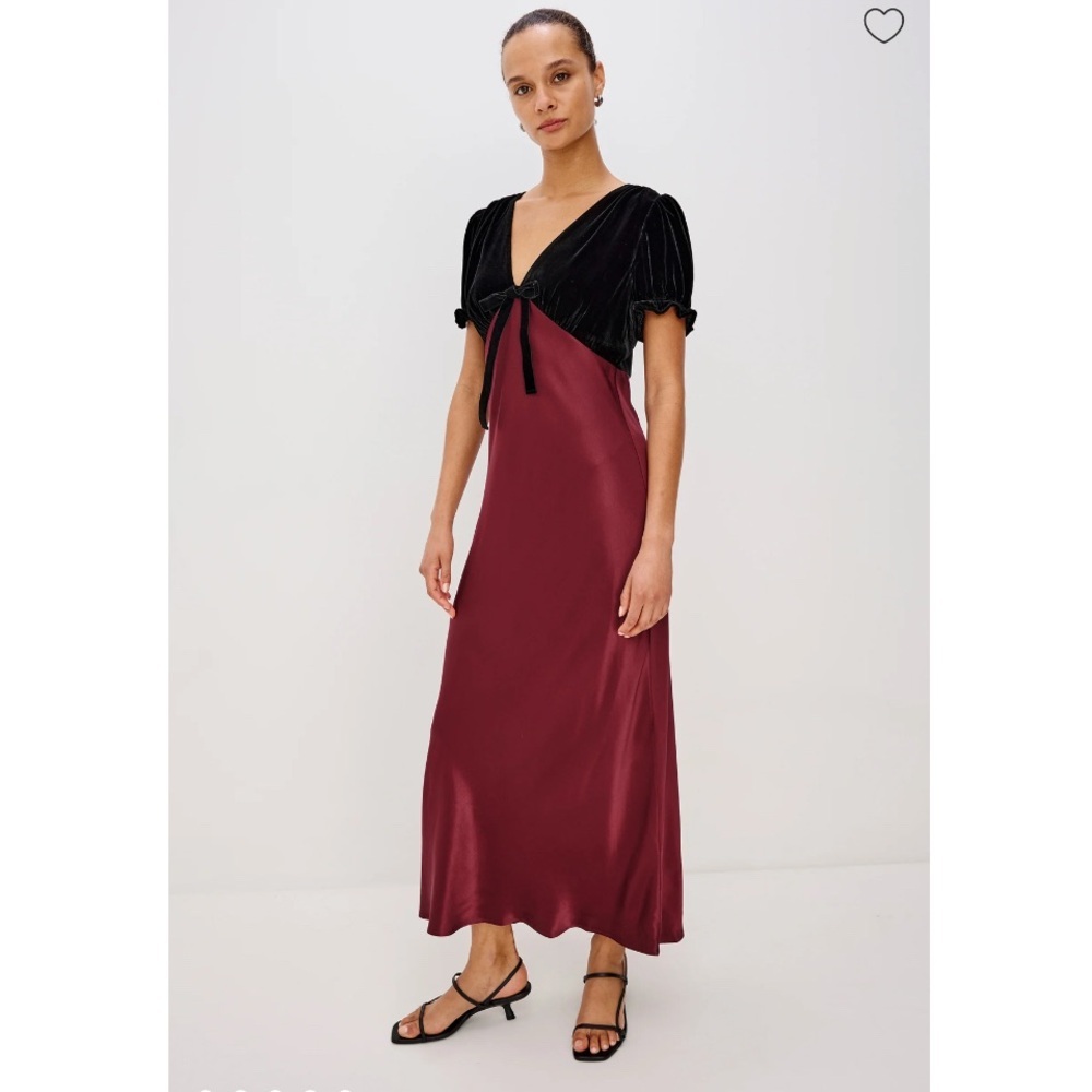 Rails
Dory Velvet Shrug Satin Dress - Picture 2 of 11